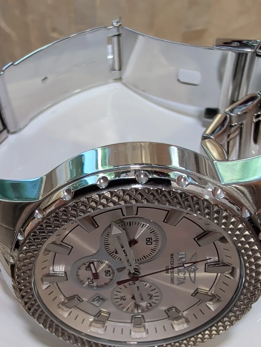 Super Sharp Men's Invicta Chronograph Watch Sapphire Coated Model 5269